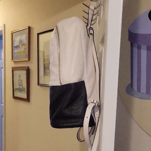 Michael Kors pebbled leather Two-Tone Black and White Women's Backpack - Picture 4 of 10